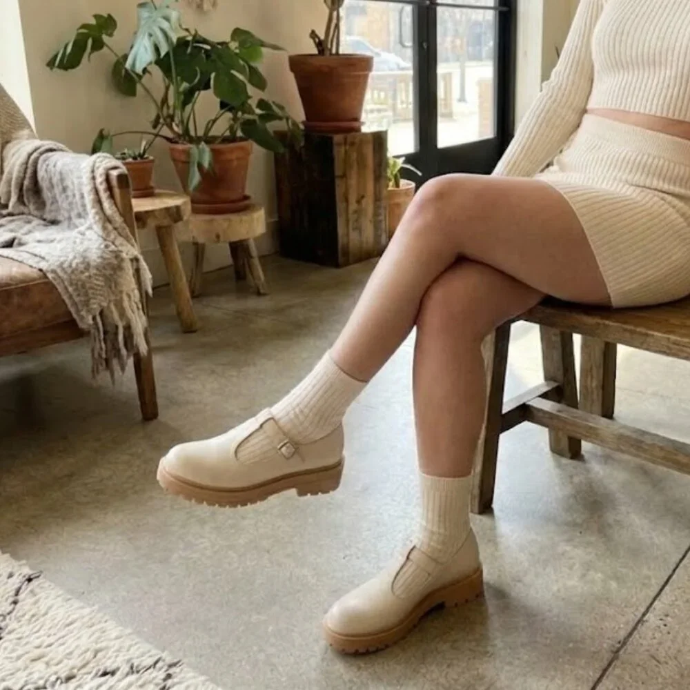 NWT SODA Cream Chunky T-Strap Platform Mary Jane Loafers - Picture 3 of 7